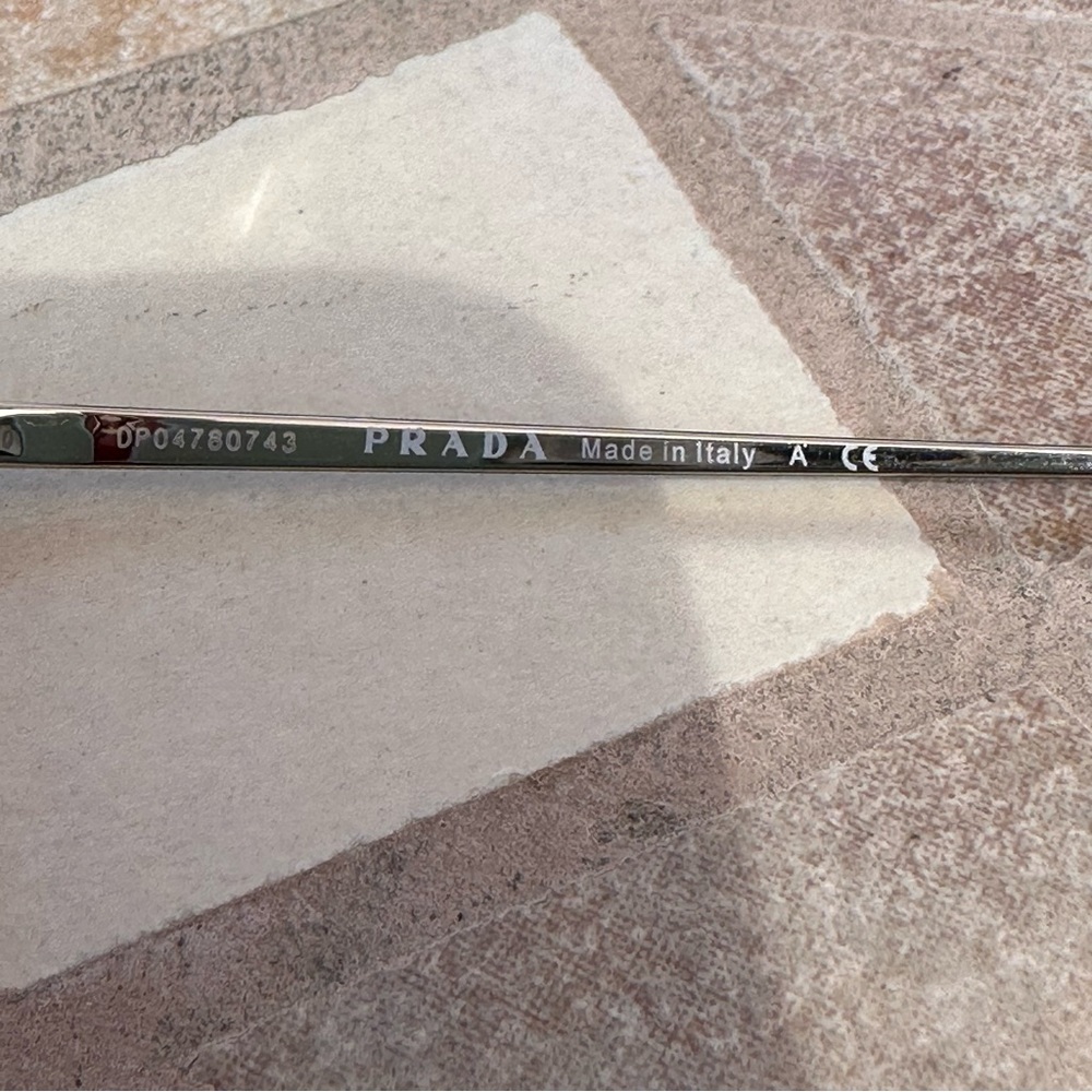 Sunglasses Prada Authentic - image 7